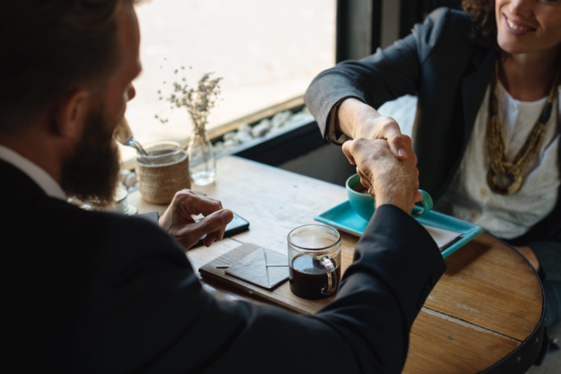 Successfully Manage a Remote Team with These 10 Tips – Kim Garst | AI ...