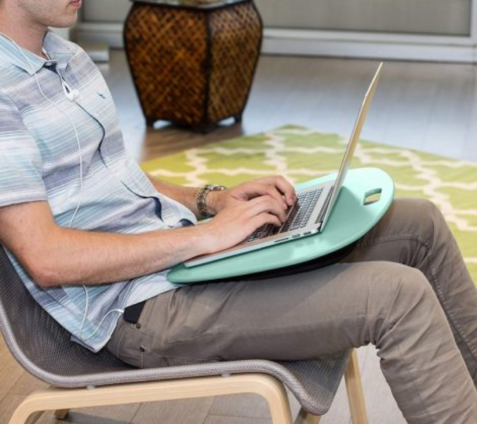 Portable laptop desk