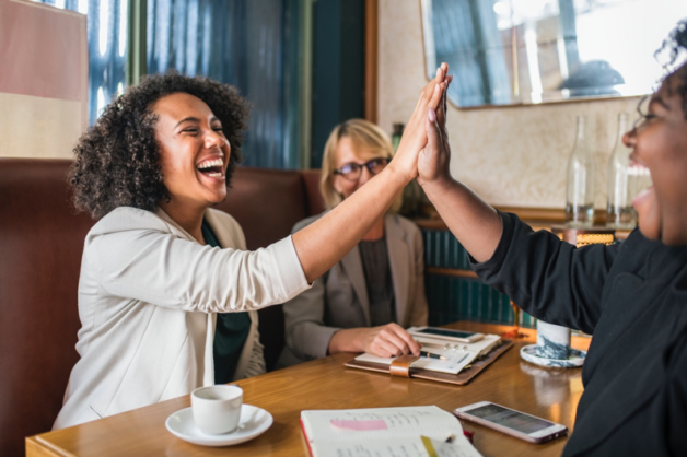 Successfully Manage a Remote Team with These 10 Tips – Kim Garst | AI ...